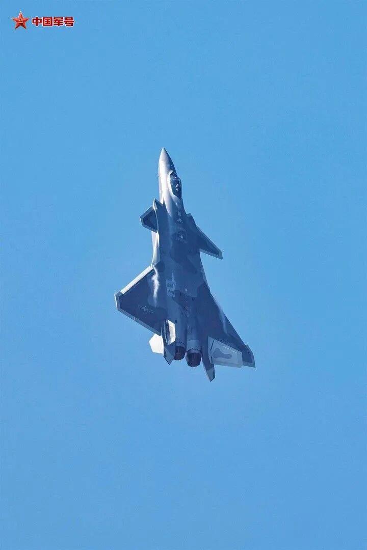 新一波战机高清壁纸震撼来袭！别错过快来保存收藏吧