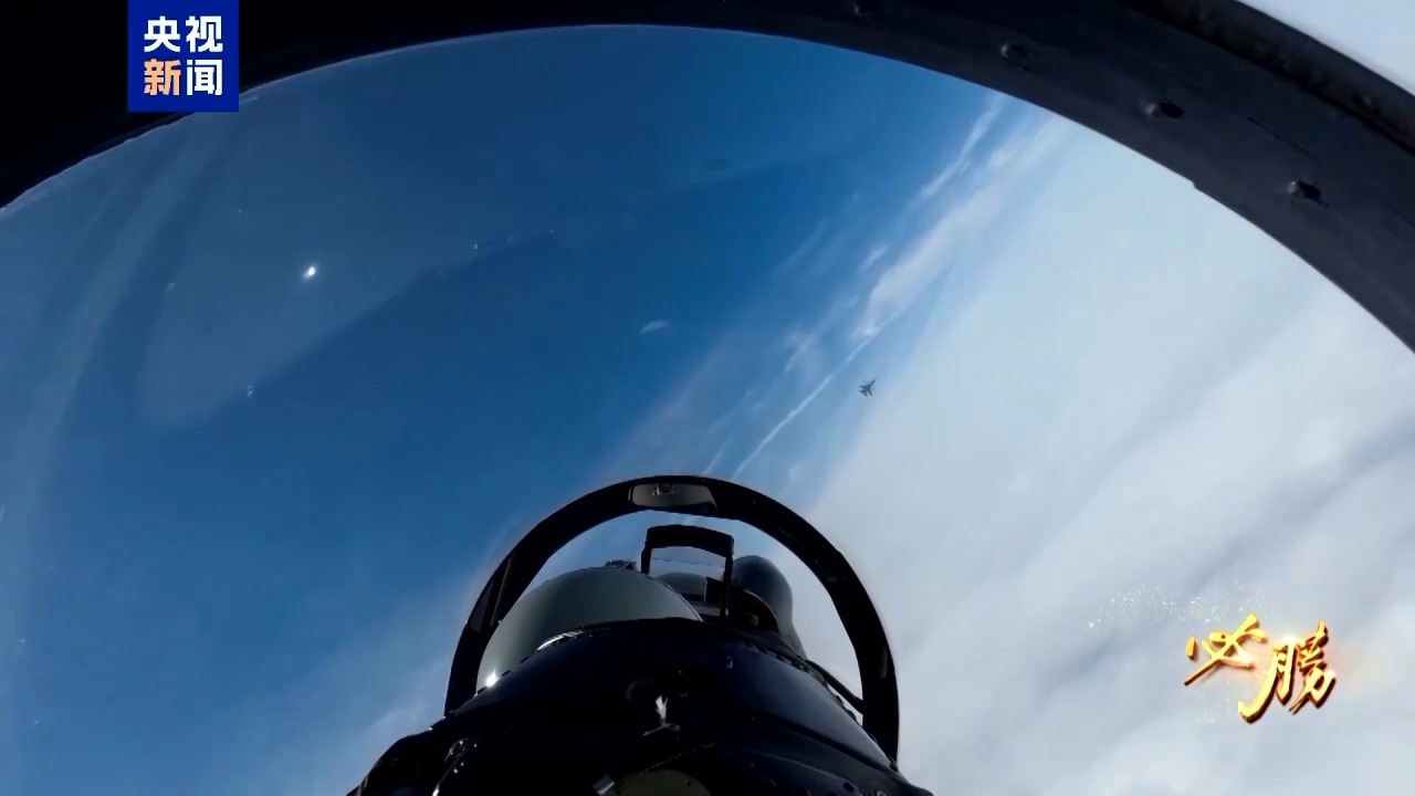 外军隐身战机被拒绝驱离的故事：受阅飞行员揭秘执行过程的详细情况