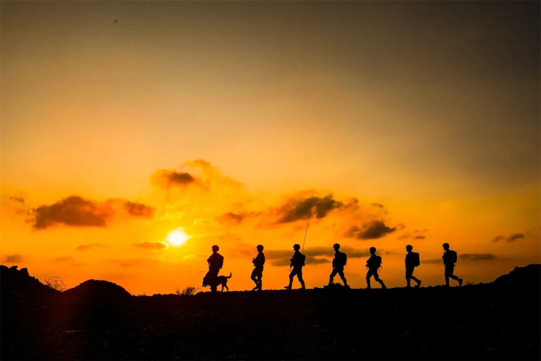 揭开中国军人庆祝国庆的另类方式，竟是这样进行的！