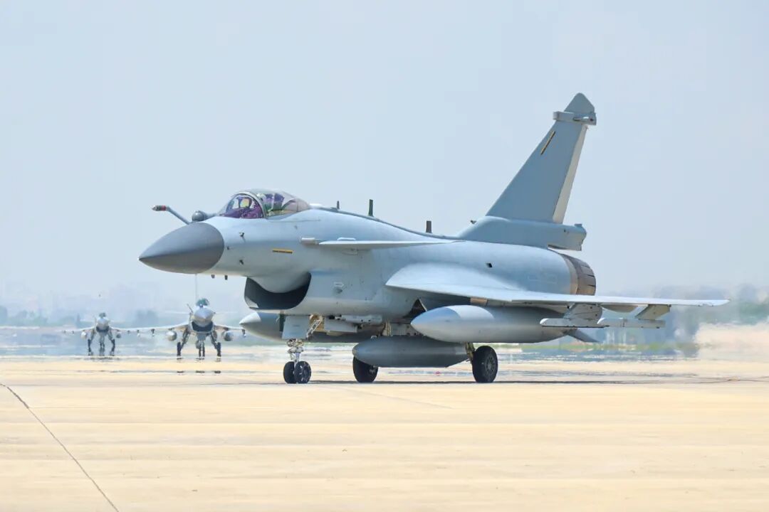 揭开中国军人庆祝国庆的另类方式，竟是这样进行的！