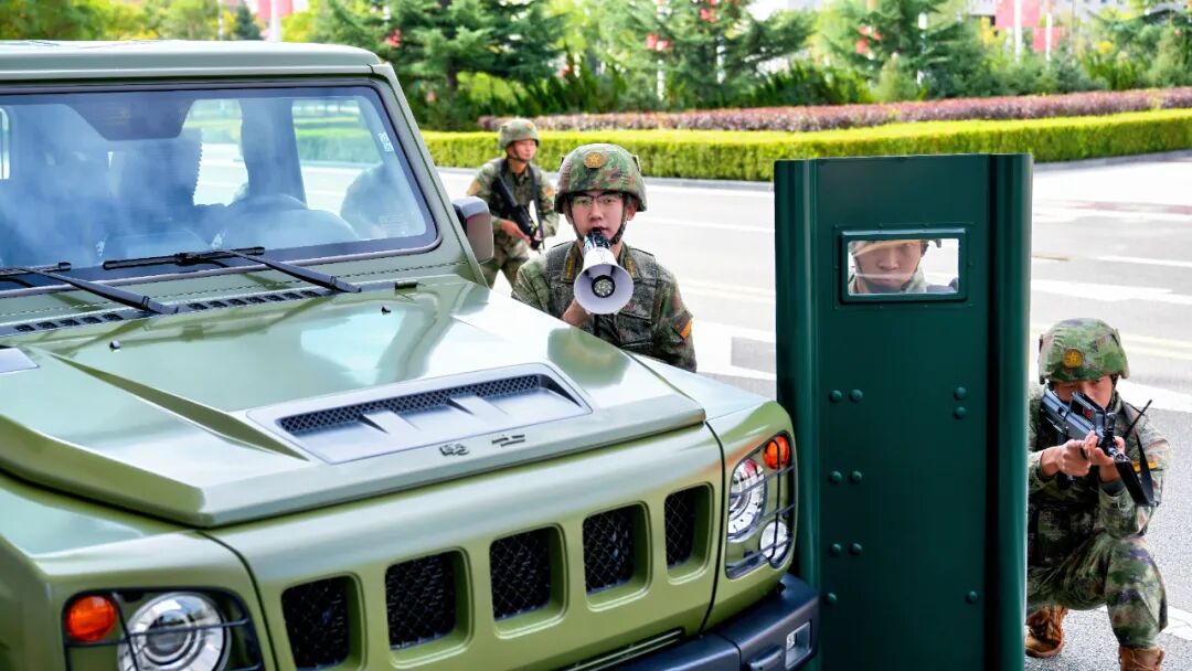 揭开中国军人庆祝国庆的另类方式，竟是这样进行的！