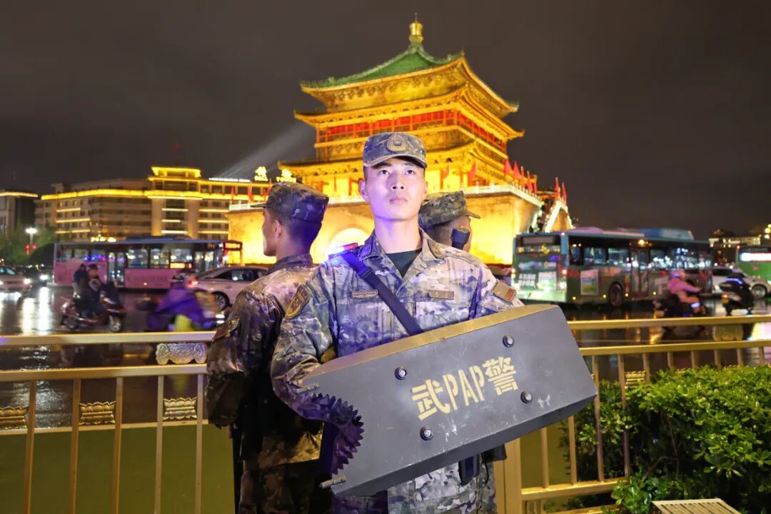 揭开中国军人庆祝国庆的另类方式，竟是这样进行的！