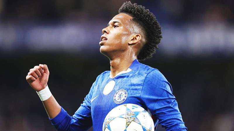 年轻天才！埃斯特旺与恩瓦内利联赛杯进球，跻身历史年轻球员进球榜第六和第七位