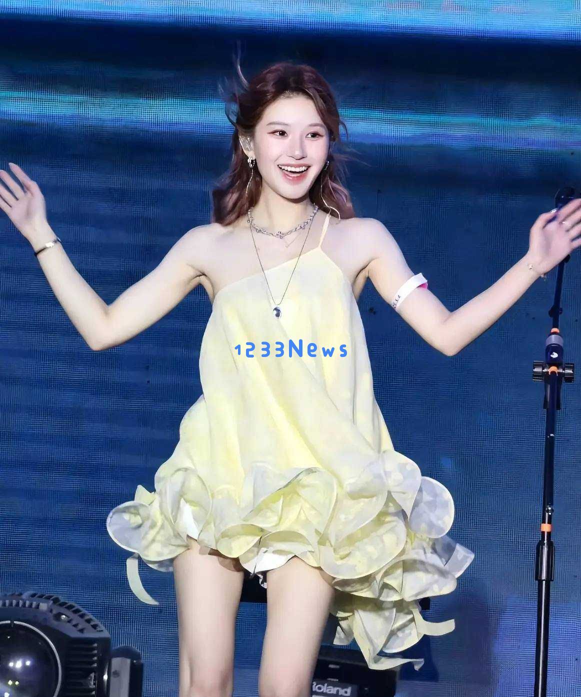 赵露思经历低谷后重回巅峰：因病解约引发争议，她究竟依靠什么实现逆转？