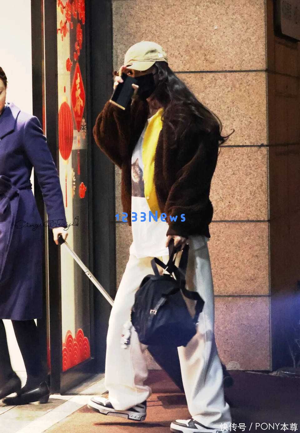 杨幂粉丝见面会阵容强大，人美穿搭时尚并且作品丰富，难怪她一直保持热度！