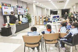 厦门出入境推出“夜办专场”服务 大众群众纷纷表示非常贴心