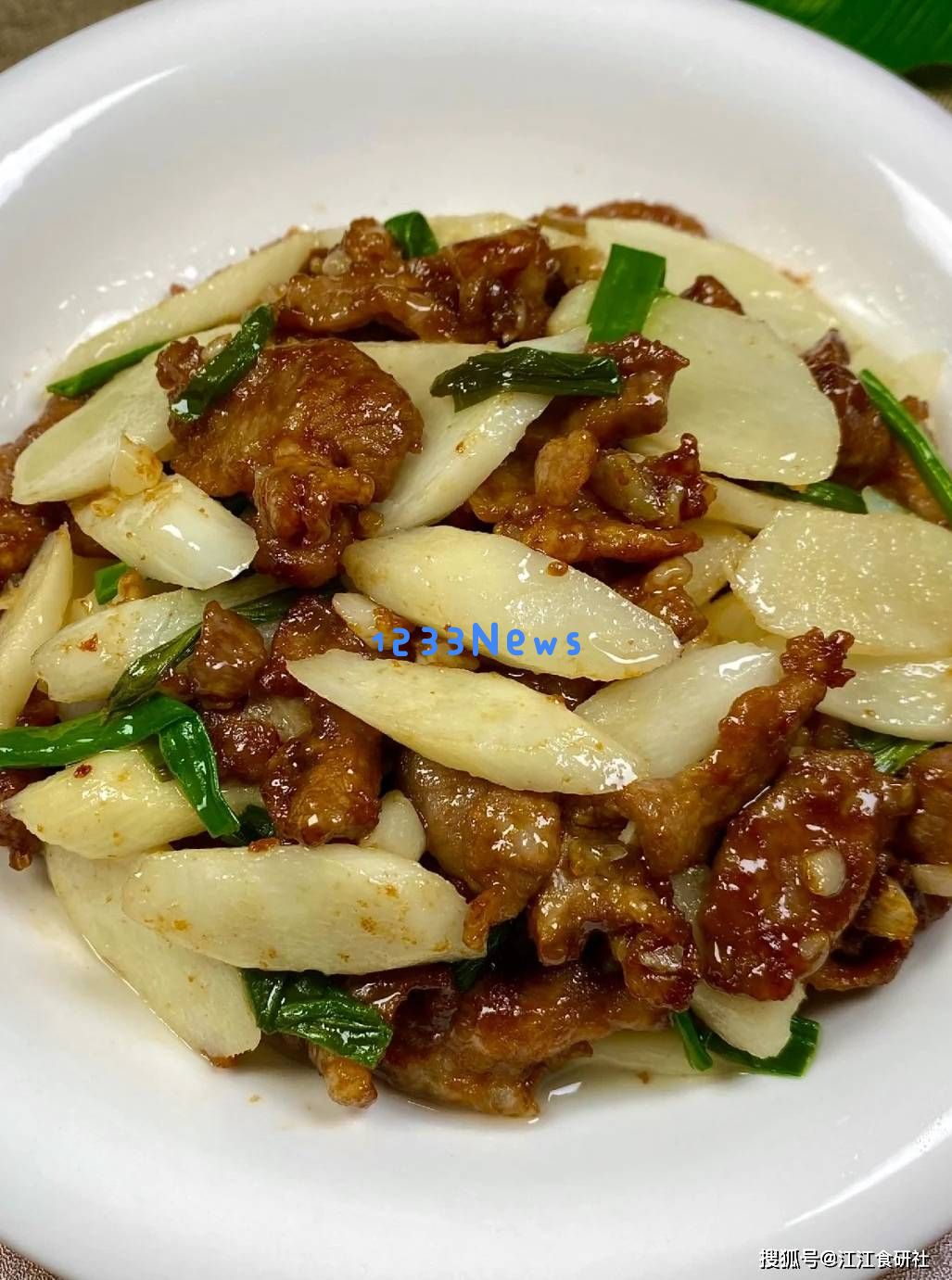 “补肾圣品”终于浮出水面，非生蚝韭菜，3天一次，焕发活力满满精神倍增