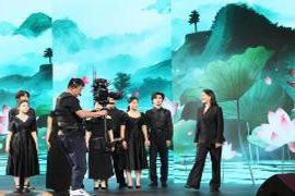 烟台汽车工程职业学院东城合唱团应邀参与山东省百姓春晚录制，展示美育成果持续发光