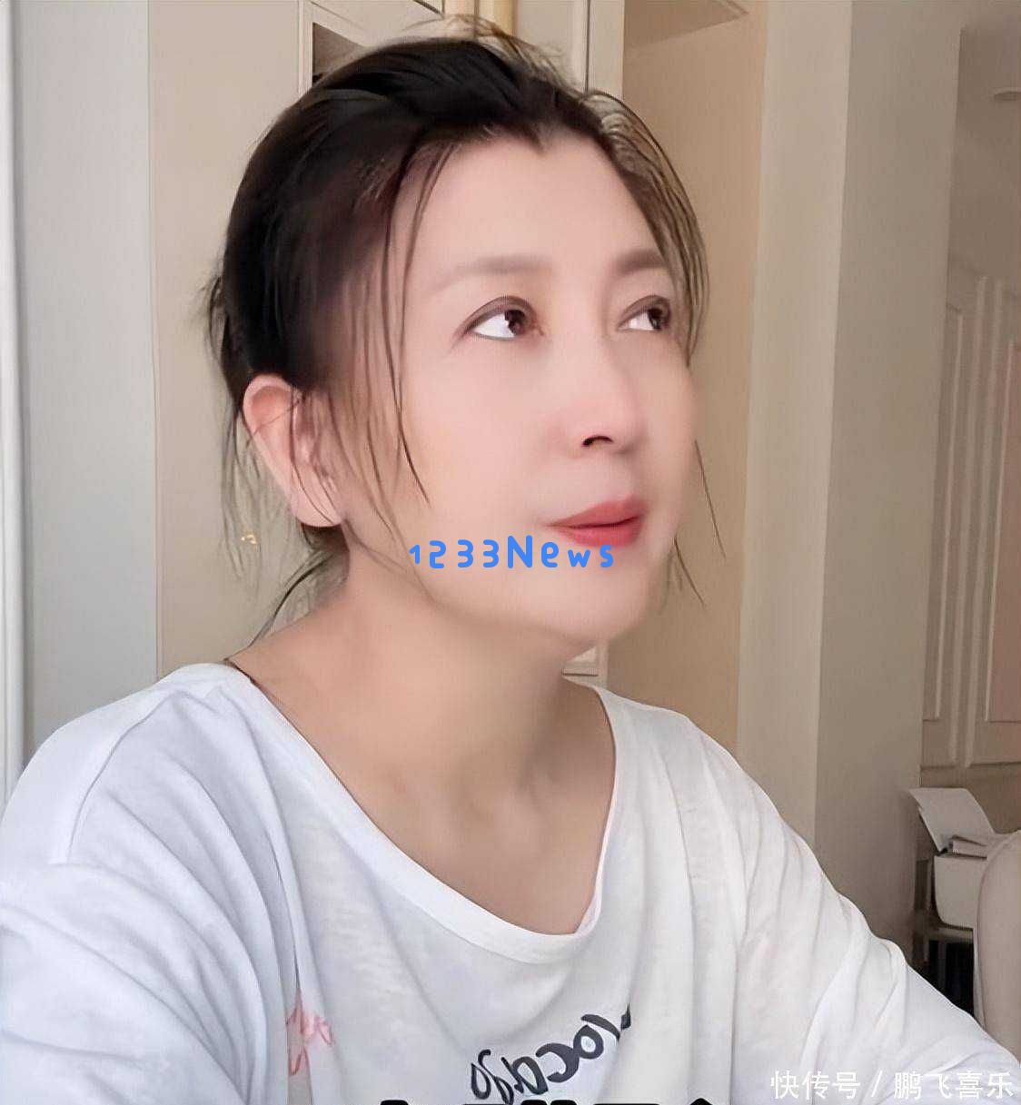 “酸黄瓜”销售火爆！大V博主指控闫学晶逃税漏税，杨议成了最大的受益者