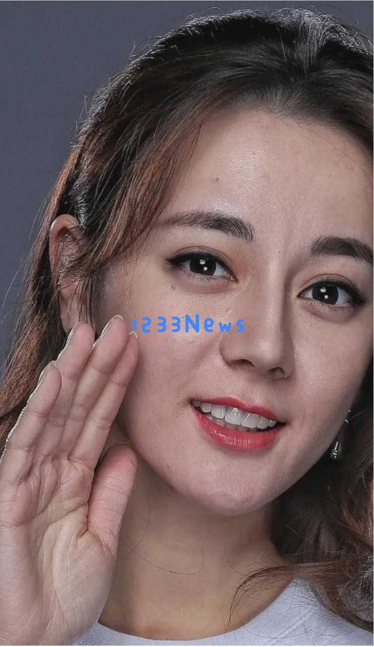 迪丽热巴无修图真实照片展现完美身材，网友纷纷称赞：这才是真正的新疆美女