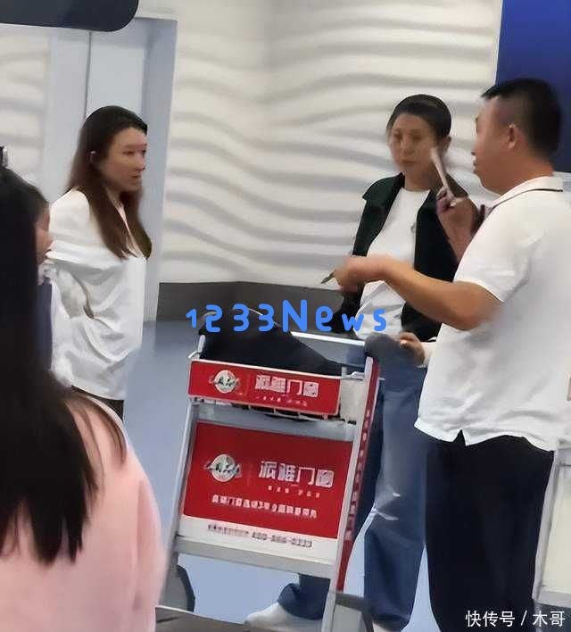 被媒体曝光后，闫学晶态度反常？三重坏消息困扰，恐怕再难翻身！