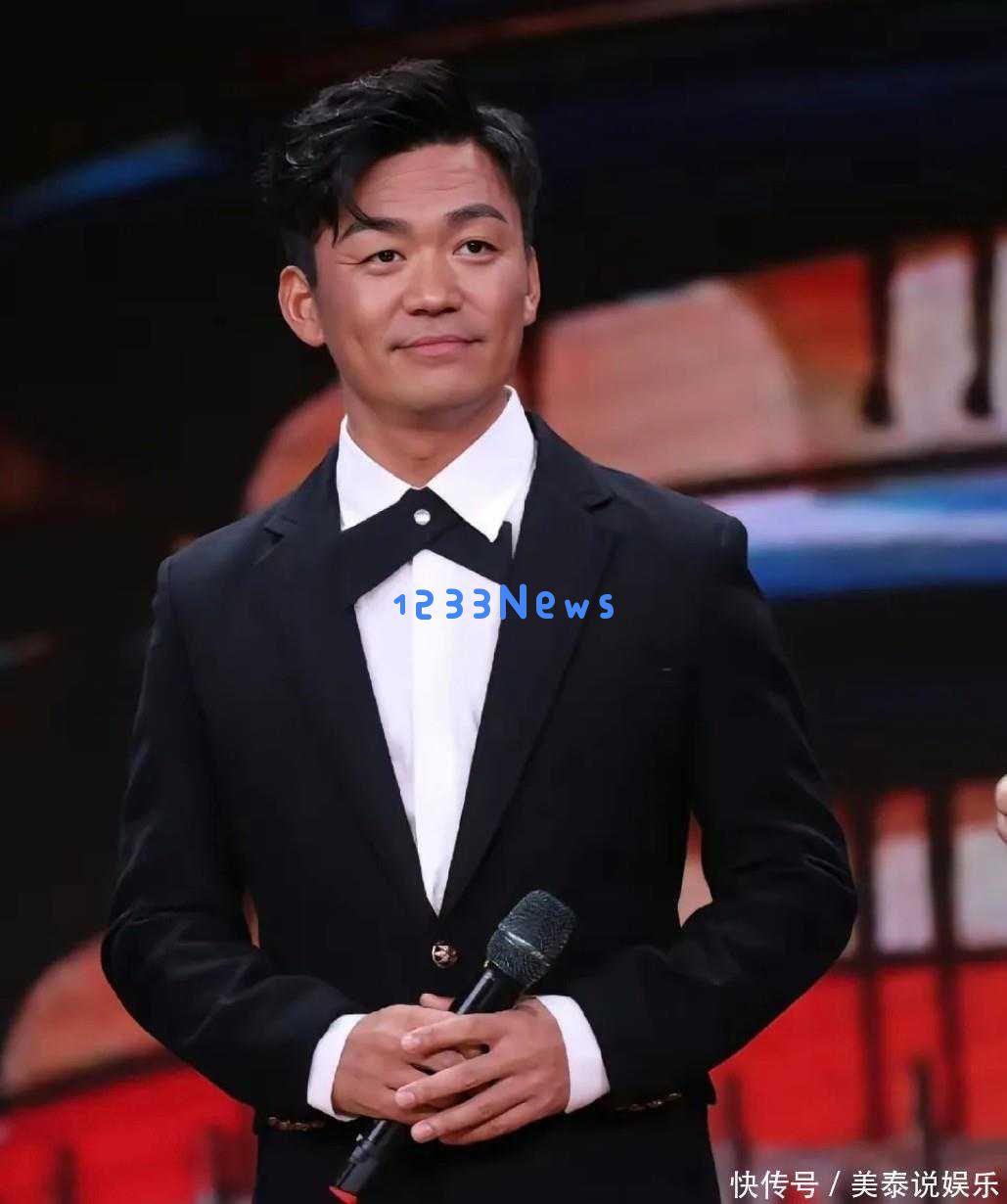 马蓉深夜分享心情，透露独自生活的感慨，感受到无尽的遗憾与单身状态