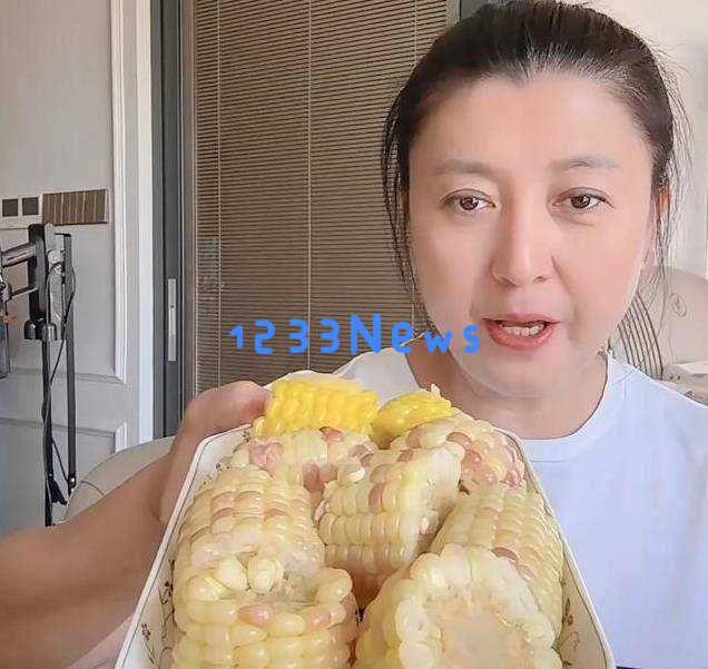 国家严查！闫学晶被实名举报，直播带货收入惊人税收却只交微薄，家庭背景遭曝光