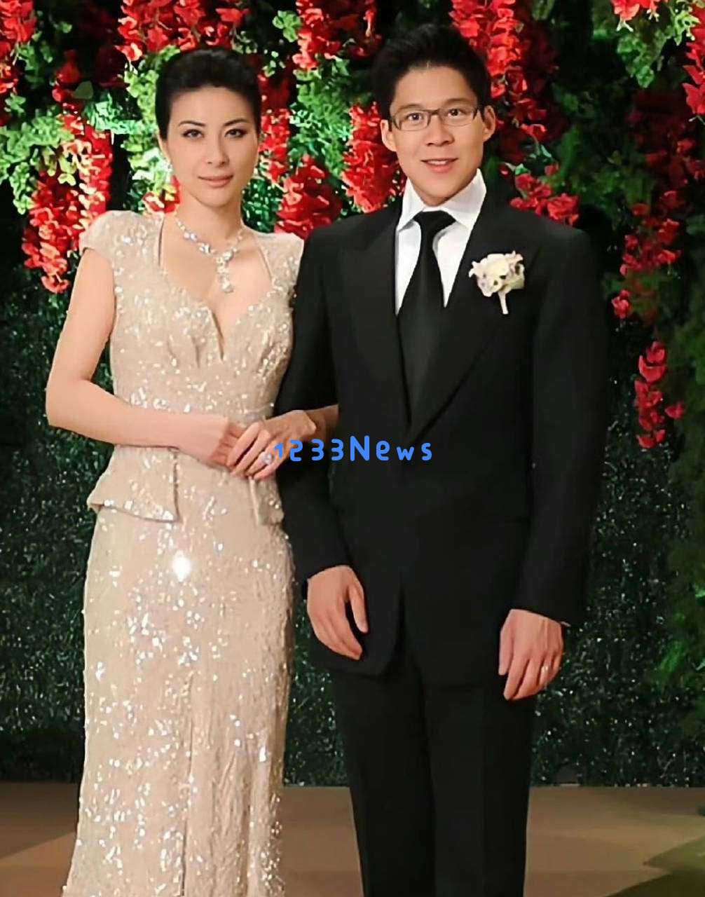 霍启刚在澳门考察12次，何超欣全程相伴，郭晶晶的七字回复显格局与智慧