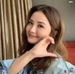 阿Sa勇敢认爱与小10岁男友，毫不掩饰，删除“绯闻”二字，甜蜜感人