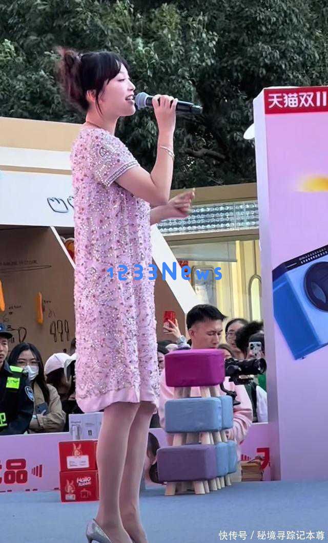 在江苏这一天，42岁的金莎为了生计而努力拼搏，彻底改变了公众对她的传统印象