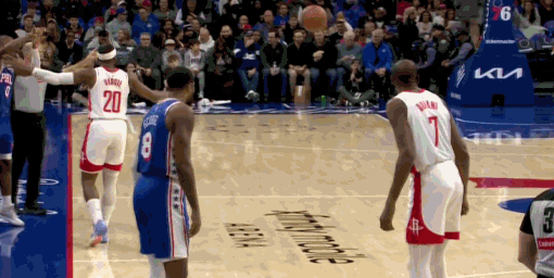无畏争议判罚！76人双星合砍68分加时战胜火箭杜兰特独得36分却有8次失误