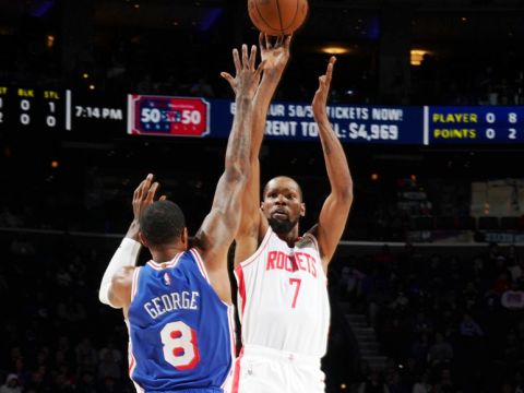 无畏争议判罚！76人双星合砍68分加时战胜火箭 杜兰特独得36分却有8次失误