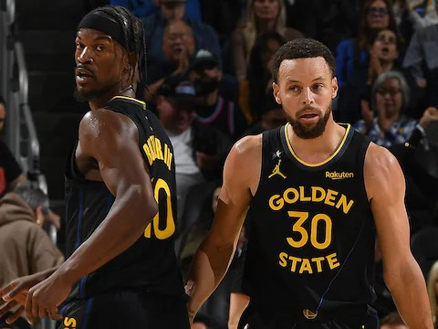 库里对于巴特勒赛季受伤的回应：我们需迅速适应，防止球队前景受影响