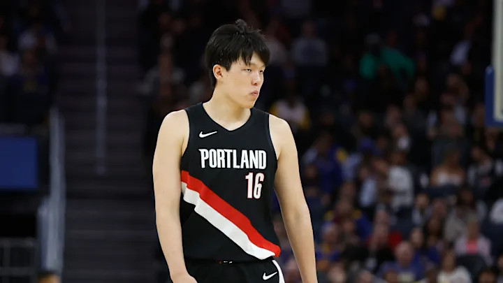 开拓者伤员纷纷复出！杨瀚森仍未获得出场机会，遭遇本赛季第20场缺阵