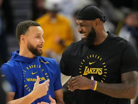传闻：勇士将在休赛期考虑字母哥与詹姆斯的加盟机会