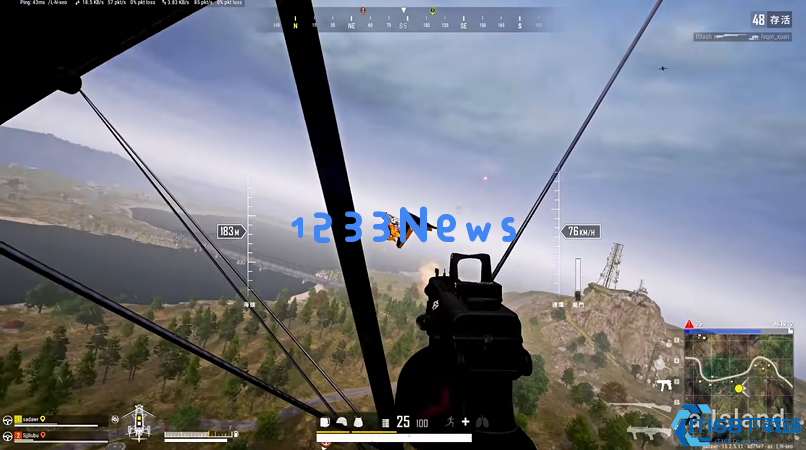 绝地求生如何空中开枪